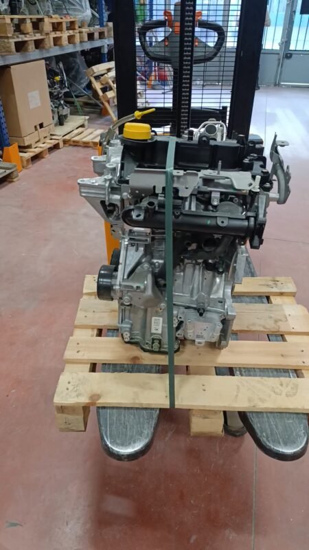 DACIA DUSTER H4D 1.0 TCE KOMPLE MOTOR 100011358R