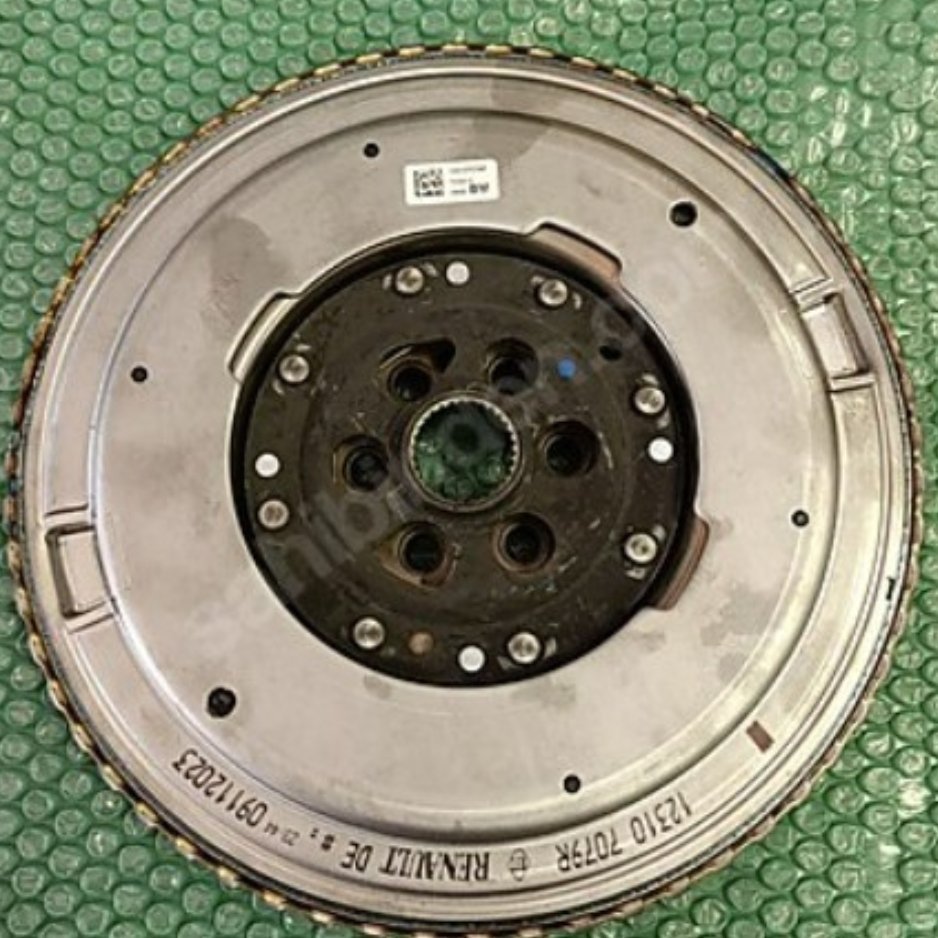 ClİO 5 - CAPTUR 2 MOTOR VOLANI 1.3 TCE H5H OTOMATİK 123107079R