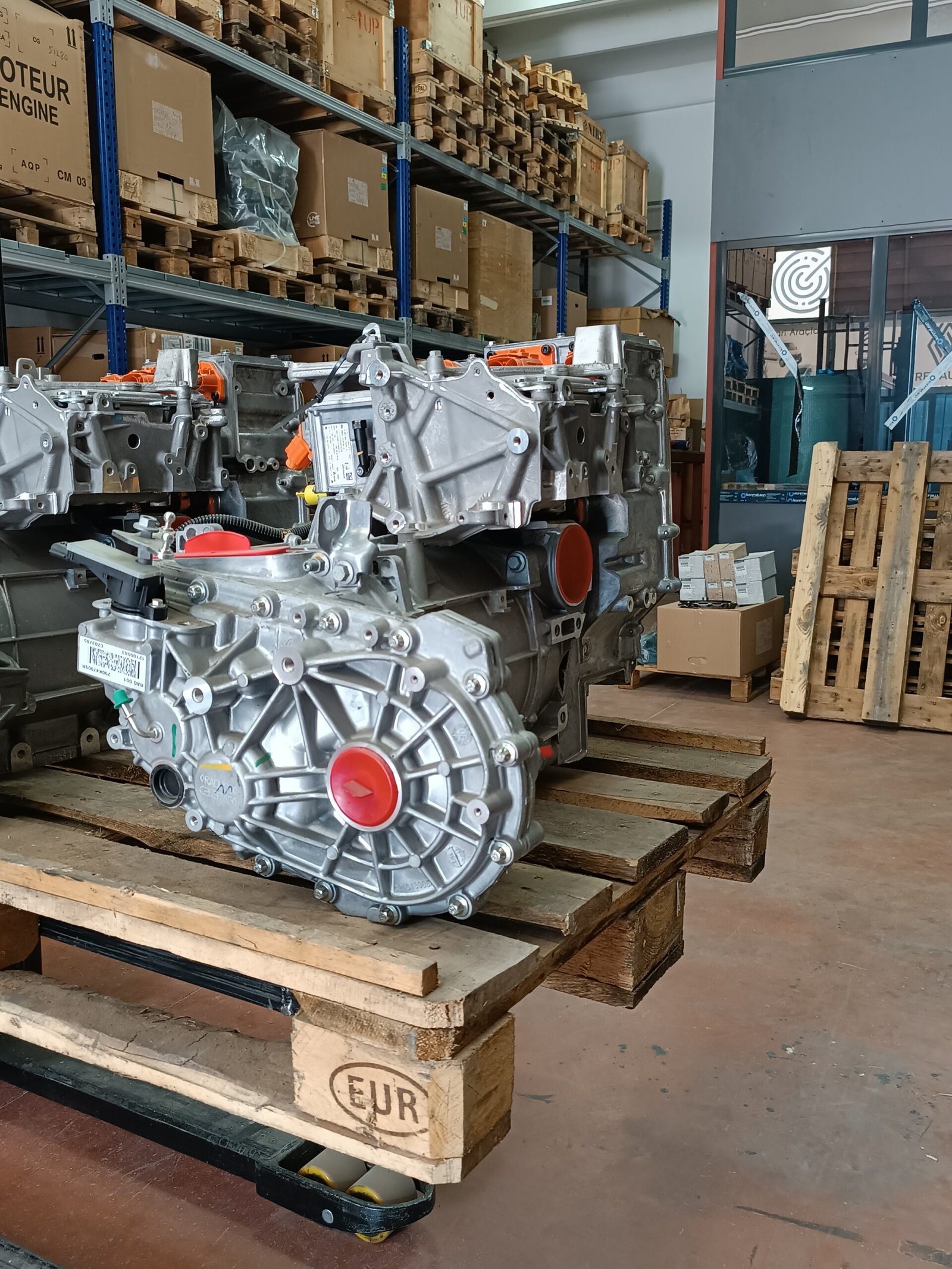 RENAULT ZOE ELEKTRİKLİ KOMPLE MOTOR 290037941R